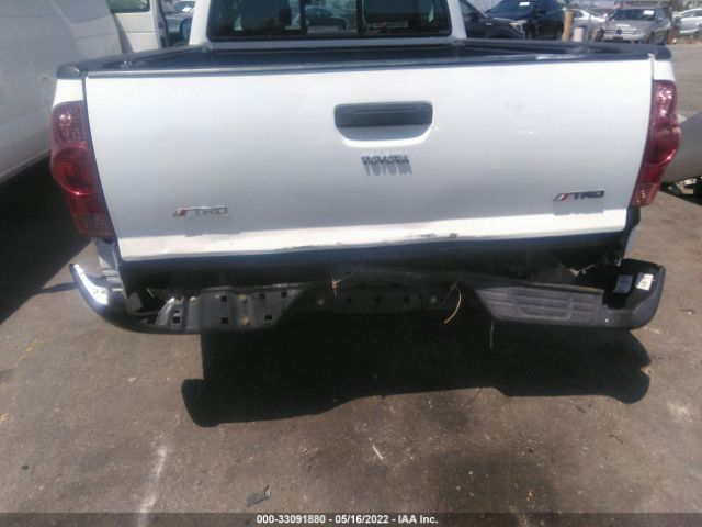 Photo 5 VIN: 5TFNX4CN9DX019739 - TOYOTA TACOMA 