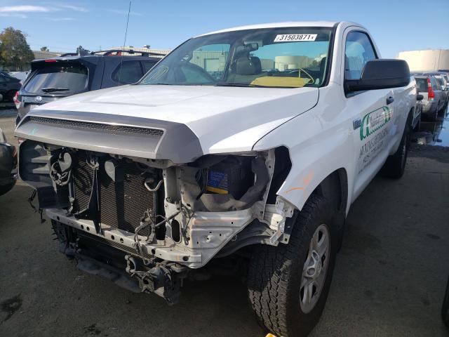 Photo 1 VIN: 5TFNY5F10FX174999 - TOYOTA TUNDRA SR 