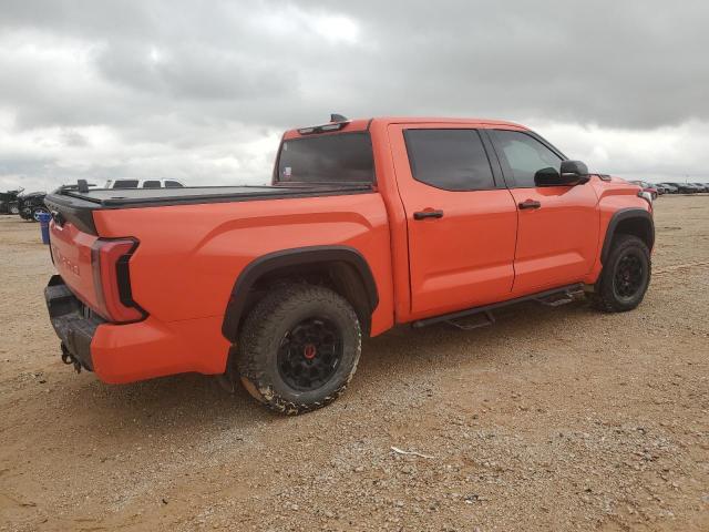 Photo 2 VIN: 5TFPC5DB5PX014413 - TOYOTA TUNDRA CRE 