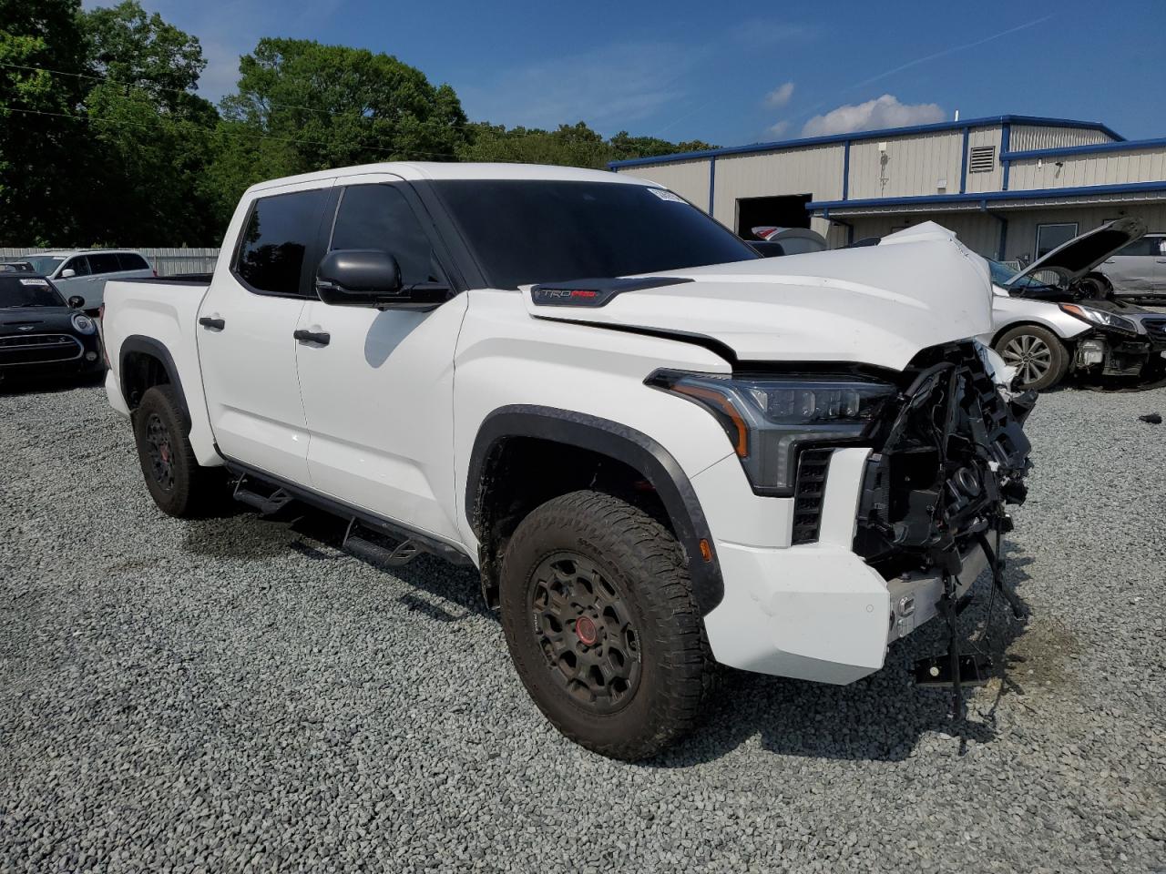 Photo 3 VIN: 5TFPC5DB8RX056285 - TOYOTA TUNDRA CRE 