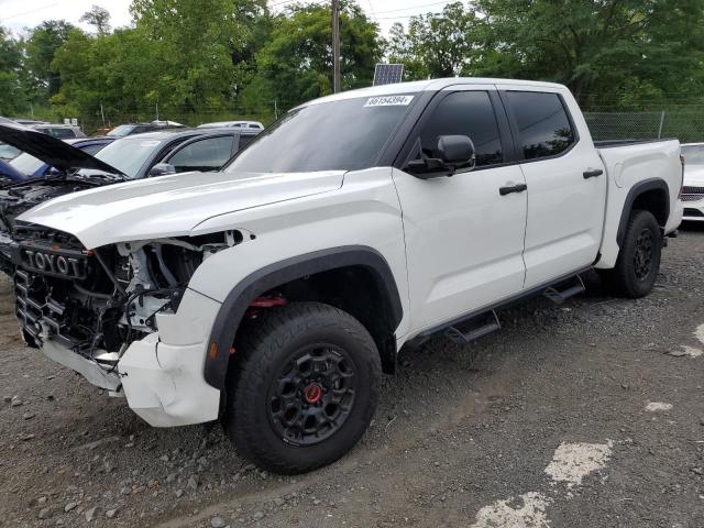 Photo 0 VIN: 5TFPC5DB8RX056285 - TOYOTA TUNDRA CRE 