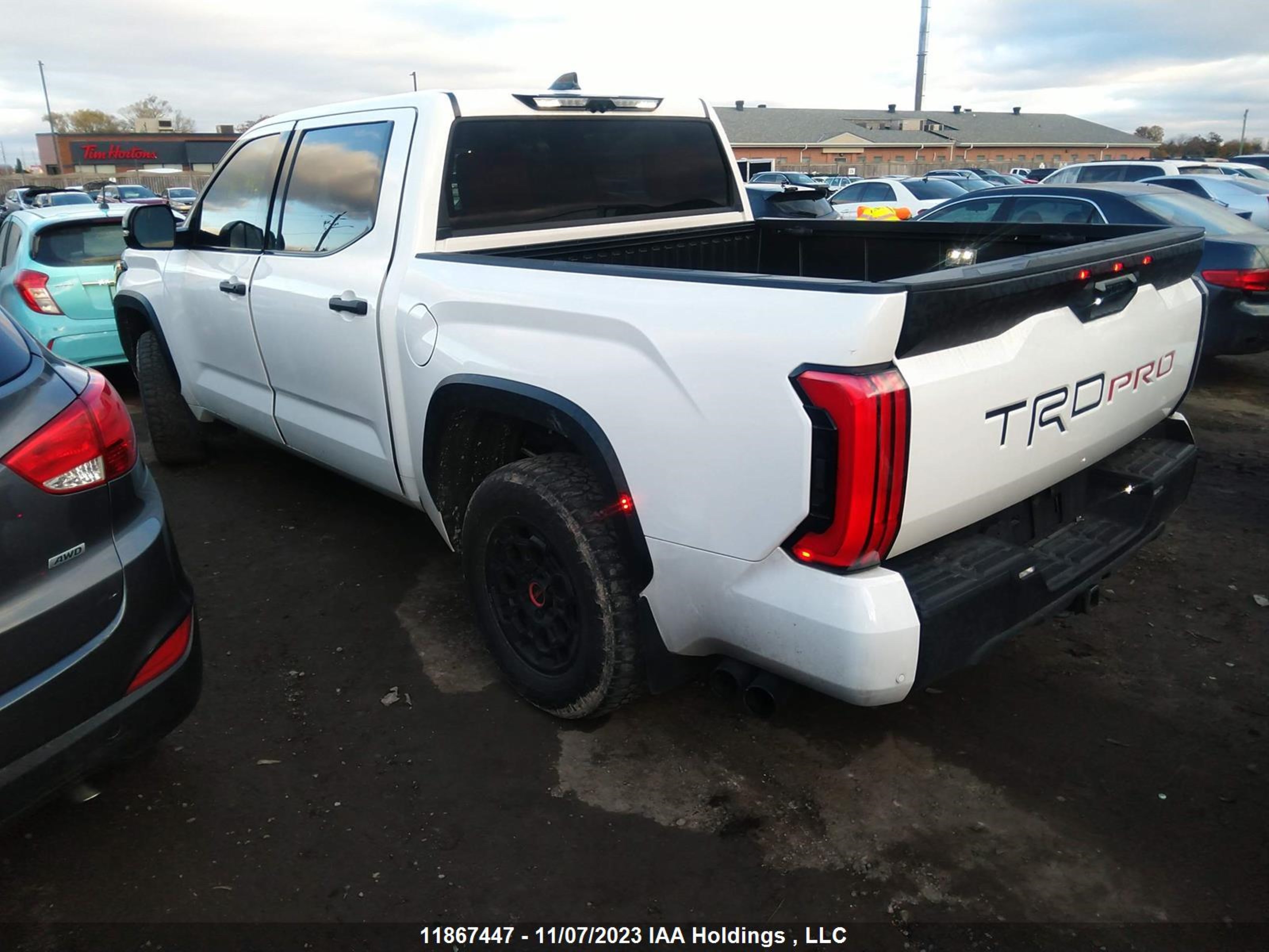 Photo 2 VIN: 5TFPC5DB9NX006845 - TOYOTA TUNDRA 