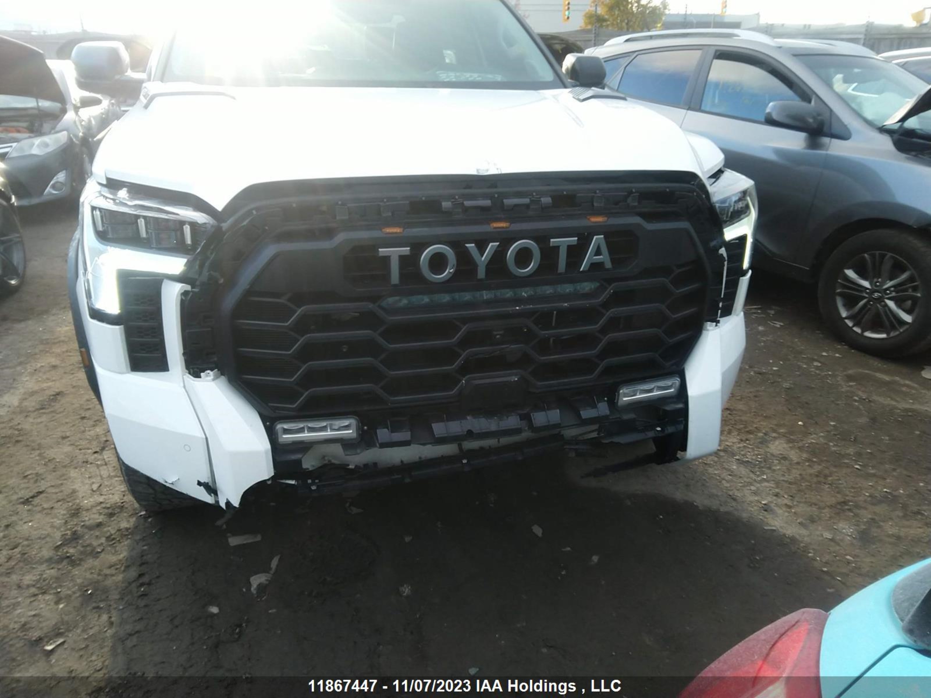 Photo 5 VIN: 5TFPC5DB9NX006845 - TOYOTA TUNDRA 