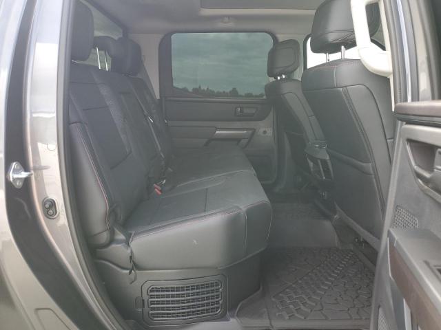 Photo 9 VIN: 5TFPC5DB9PX029271 - TOYOTA TUNDRA CRE 