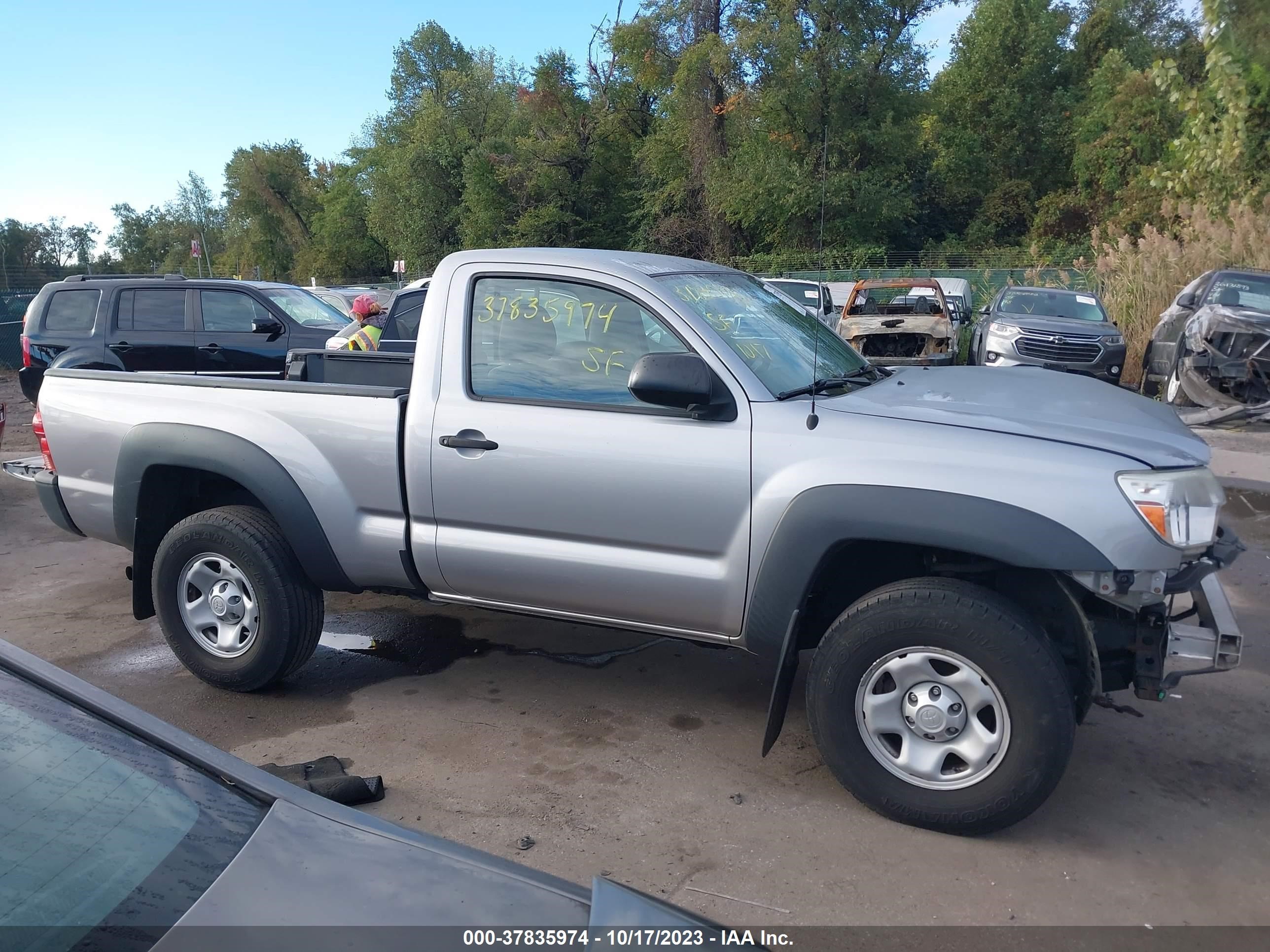 Photo 13 VIN: 5TFPX4EN0EX021743 - TOYOTA TACOMA 