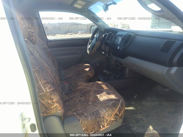 Photo 4 VIN: 5TFPX4EN2DX016719 - TOYOTA TACOMA 