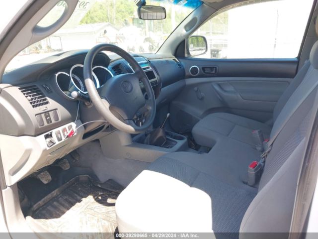 Photo 4 VIN: 5TFPX4EN4BX006495 - TOYOTA TACOMA 