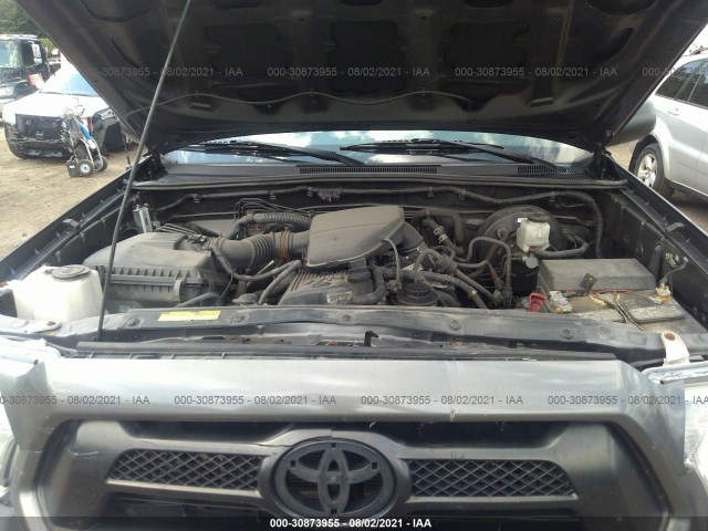 Photo 9 VIN: 5TFPX4EN4DX015104 - TOYOTA TACOMA 