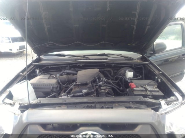 Photo 9 VIN: 5TFPX4EN4DX017368 - TOYOTA TACOMA 