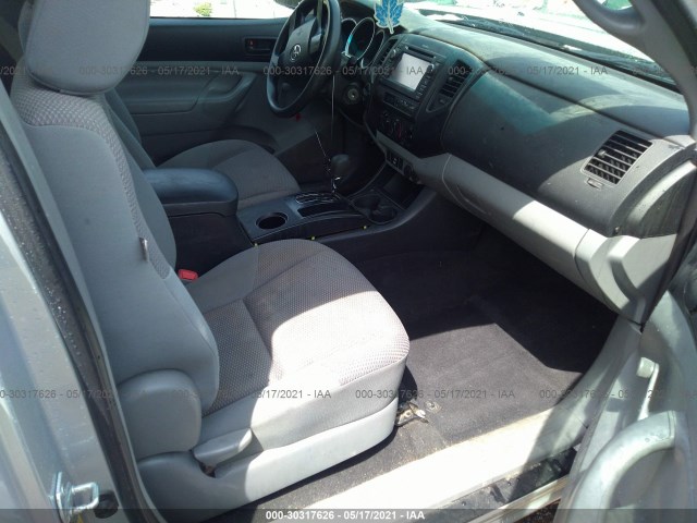 Photo 4 VIN: 5TFPX4EN6DX014228 - TOYOTA TACOMA 