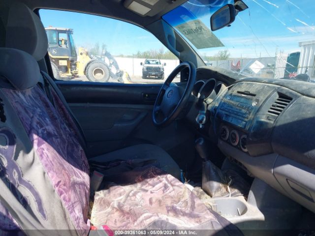 Photo 4 VIN: 5TFPX4EN9BX003558 - TOYOTA TACOMA 