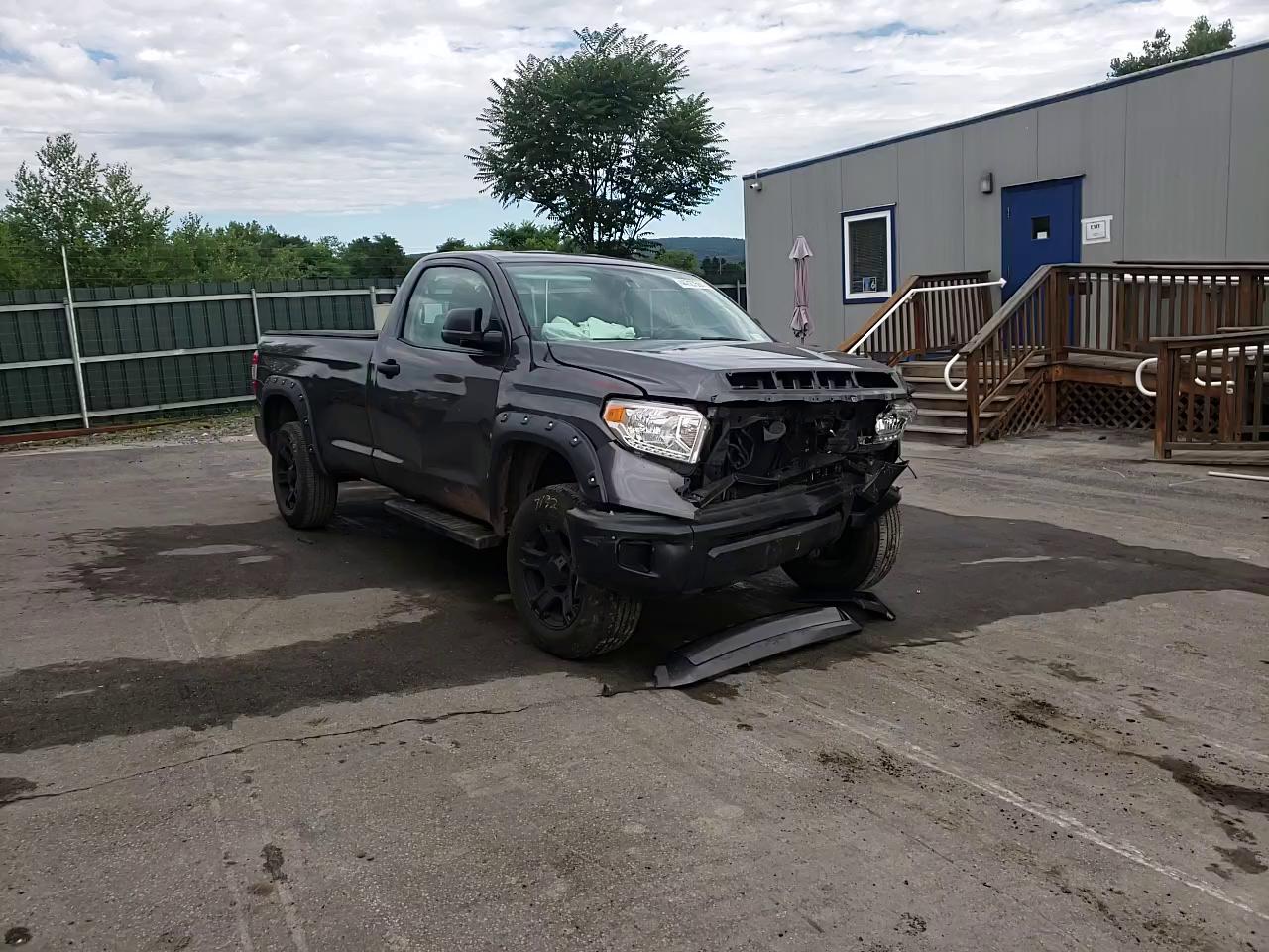 Photo 10 VIN: 5TFPY5F13EX369938 - TOYOTA TUNDRA SR 