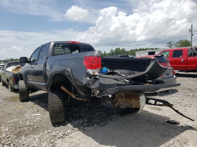 Photo 2 VIN: 5TFRM5F10CX038204 - TOYOTA TUNDRA DOU 