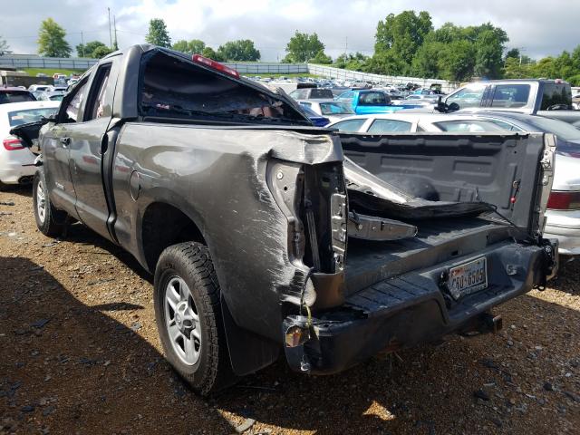 Photo 2 VIN: 5TFRM5F10DX051942 - TOYOTA TUNDRA DOU 