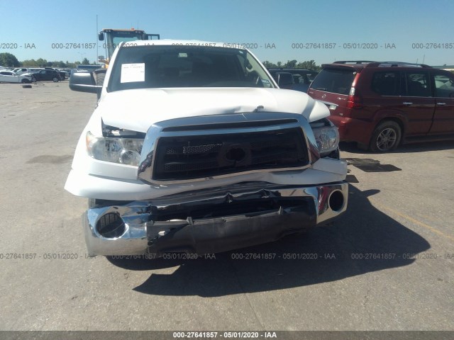 Photo 5 VIN: 5TFRM5F10DX052718 - TOYOTA TUNDRA 2WD TRUCK 