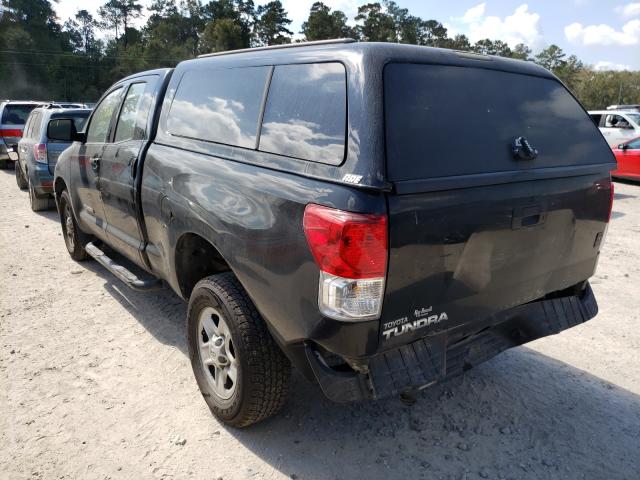 Photo 2 VIN: 5TFRM5F10DX058034 - TOYOTA TUNDRA DOU 