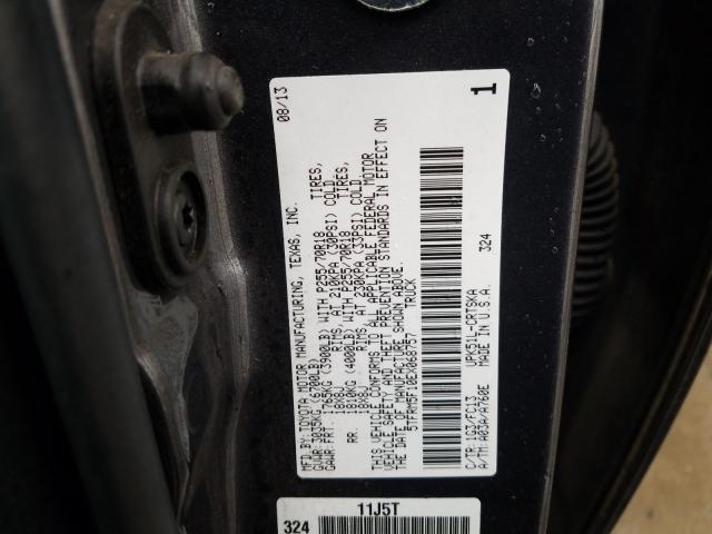 Photo 9 VIN: 5TFRM5F10EX068757 - TOYOTA TUNDRA DOU 