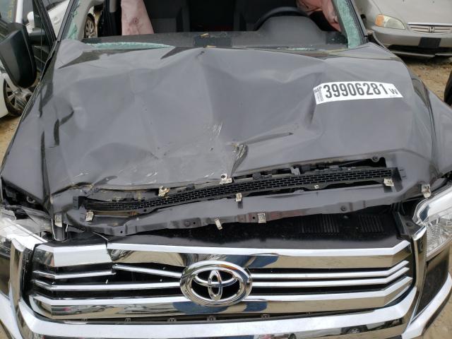 Photo 6 VIN: 5TFRM5F10GX098473 - TOYOTA TUNDRA DOU 