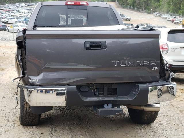 Photo 8 VIN: 5TFRM5F10GX098473 - TOYOTA TUNDRA DOU 