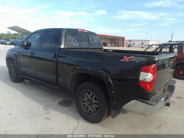 Photo 2 VIN: 5TFRM5F10HX118433 - TOYOTA TUNDRA 2WD 