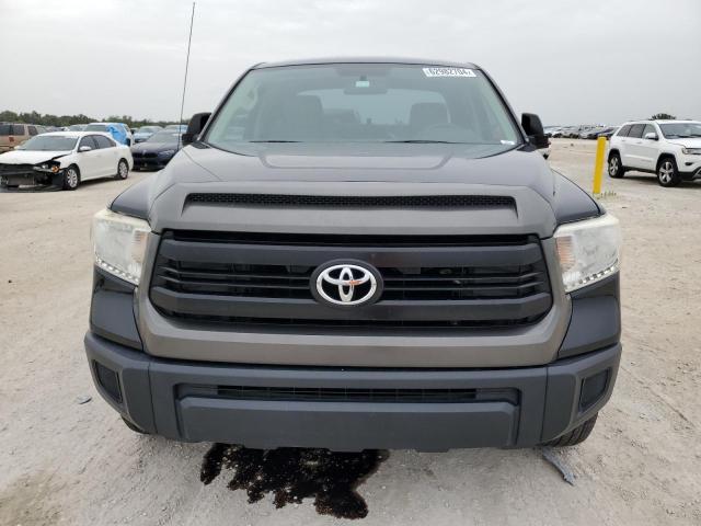 Photo 4 VIN: 5TFRM5F10HX119811 - TOYOTA TUNDRA 