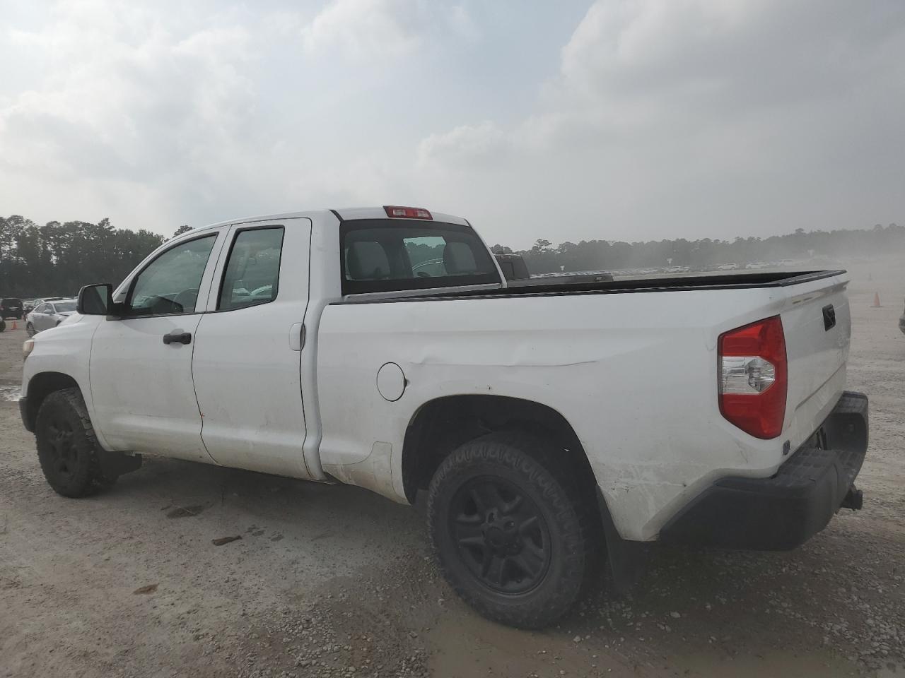 Photo 1 VIN: 5TFRM5F10JX130264 - TOYOTA TUNDRA 