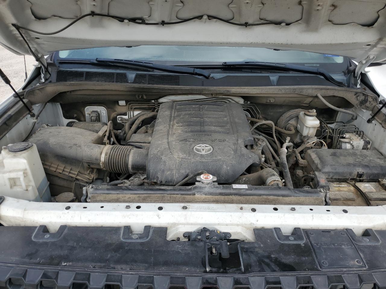 Photo 10 VIN: 5TFRM5F10JX130264 - TOYOTA TUNDRA 