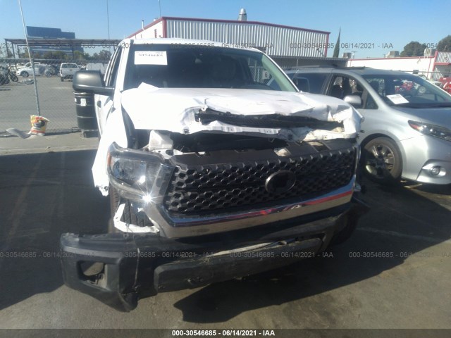 Photo 5 VIN: 5TFRM5F10KX144358 - TOYOTA TUNDRA 2WD 