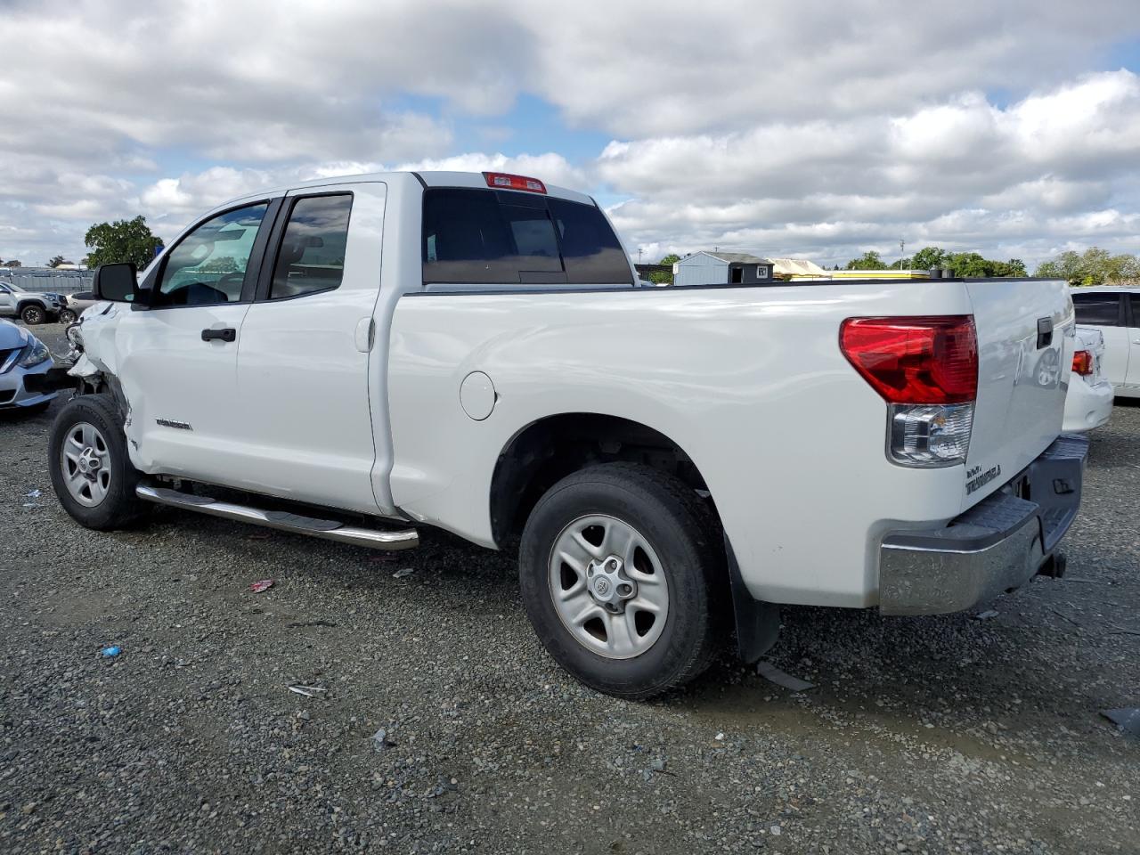 Photo 1 VIN: 5TFRM5F11AX015494 - TOYOTA TUNDRA 