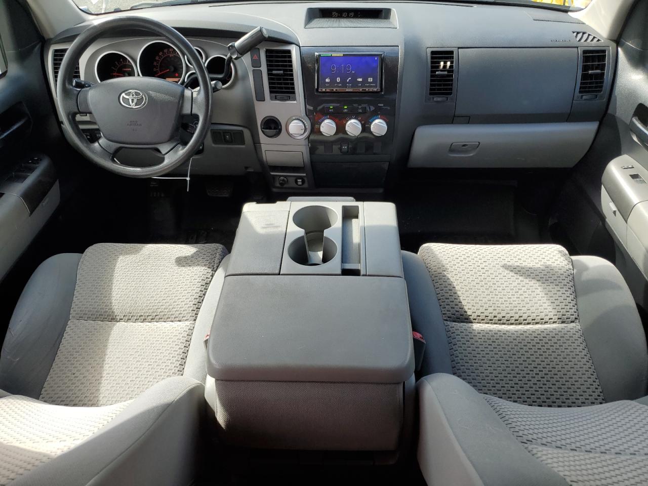 Photo 7 VIN: 5TFRM5F11AX015494 - TOYOTA TUNDRA 