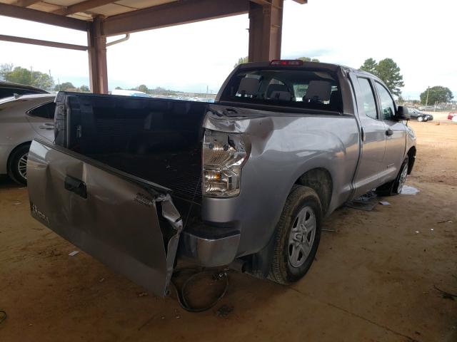 Photo 3 VIN: 5TFRM5F11AX016774 - TOYOTA TUNDRA DOU 