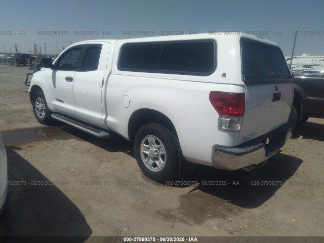 Photo 2 VIN: 5TFRM5F11BX022558 - TOYOTA TUNDRA 2WD TRUCK 