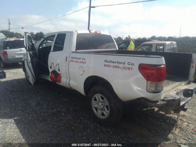 Photo 2 VIN: 5TFRM5F11CX037417 - TOYOTA TUNDRA 2WD TRUCK 