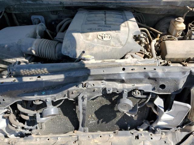 Photo 10 VIN: 5TFRM5F11CX051706 - TOYOTA TUNDRA DOU 