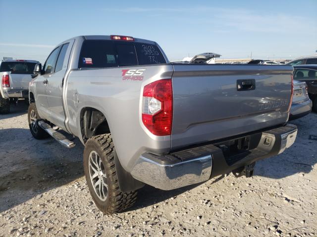 Photo 2 VIN: 5TFRM5F11GX096490 - TOYOTA TUNDRA DOU 