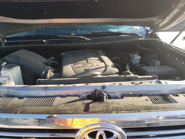 Photo 6 VIN: 5TFRM5F11GX096490 - TOYOTA TUNDRA DOU 