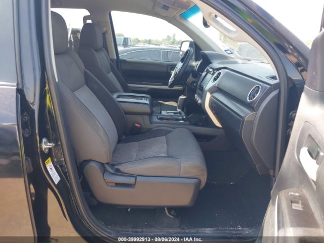 Photo 4 VIN: 5TFRM5F11GX108542 - TOYOTA TUNDRA 