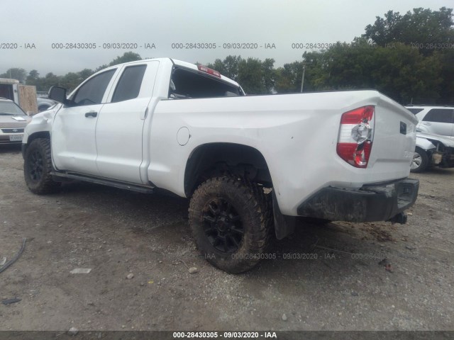 Photo 2 VIN: 5TFRM5F11GX109447 - TOYOTA TUNDRA 2WD TRUCK 