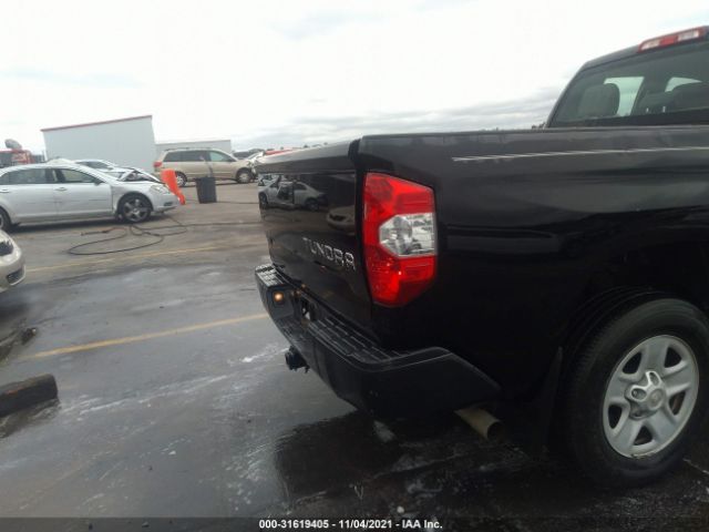 Photo 5 VIN: 5TFRM5F11JX128250 - TOYOTA TUNDRA 2WD 