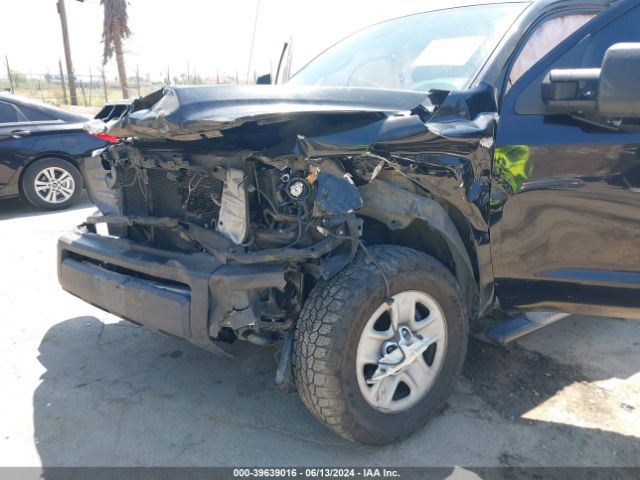 Photo 5 VIN: 5TFRM5F11JX128474 - TOYOTA TUNDRA 