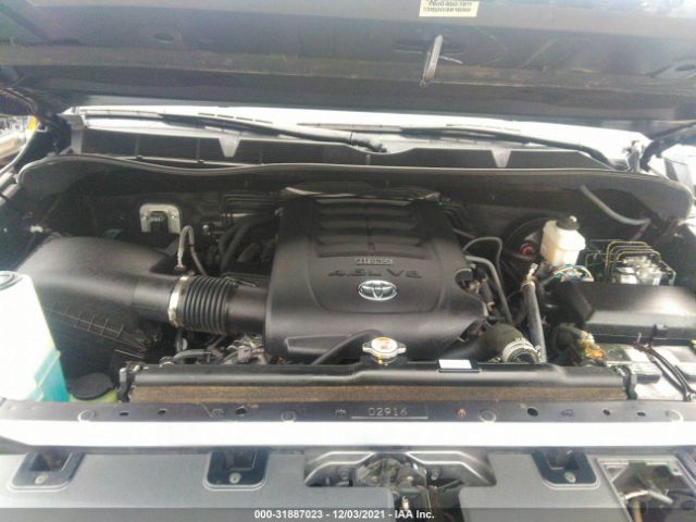 Photo 9 VIN: 5TFRM5F11KX143638 - TOYOTA TUNDRA 2WD 