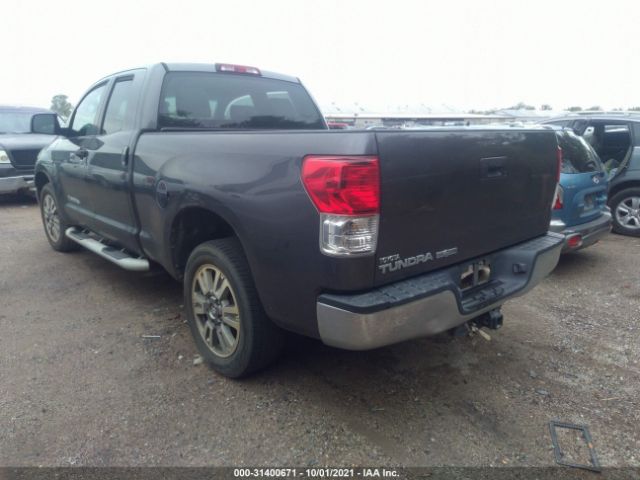 Photo 2 VIN: 5TFRM5F12BX025193 - TOYOTA TUNDRA 2WD TRUCK 