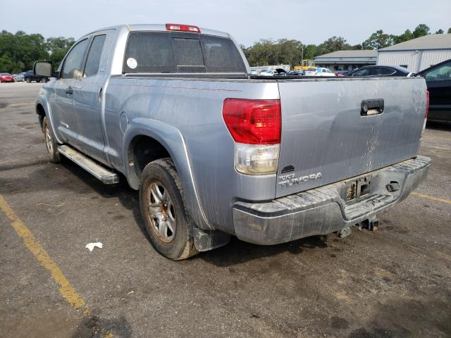 Photo 2 VIN: 5TFRM5F12CX036843 - TOYOTA TUNDRA DOU 