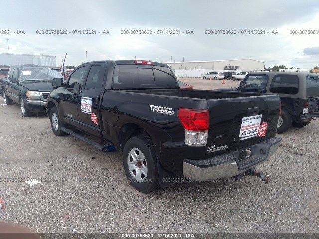 Photo 2 VIN: 5TFRM5F12CX048829 - TOYOTA TUNDRA 2WD TRUCK 