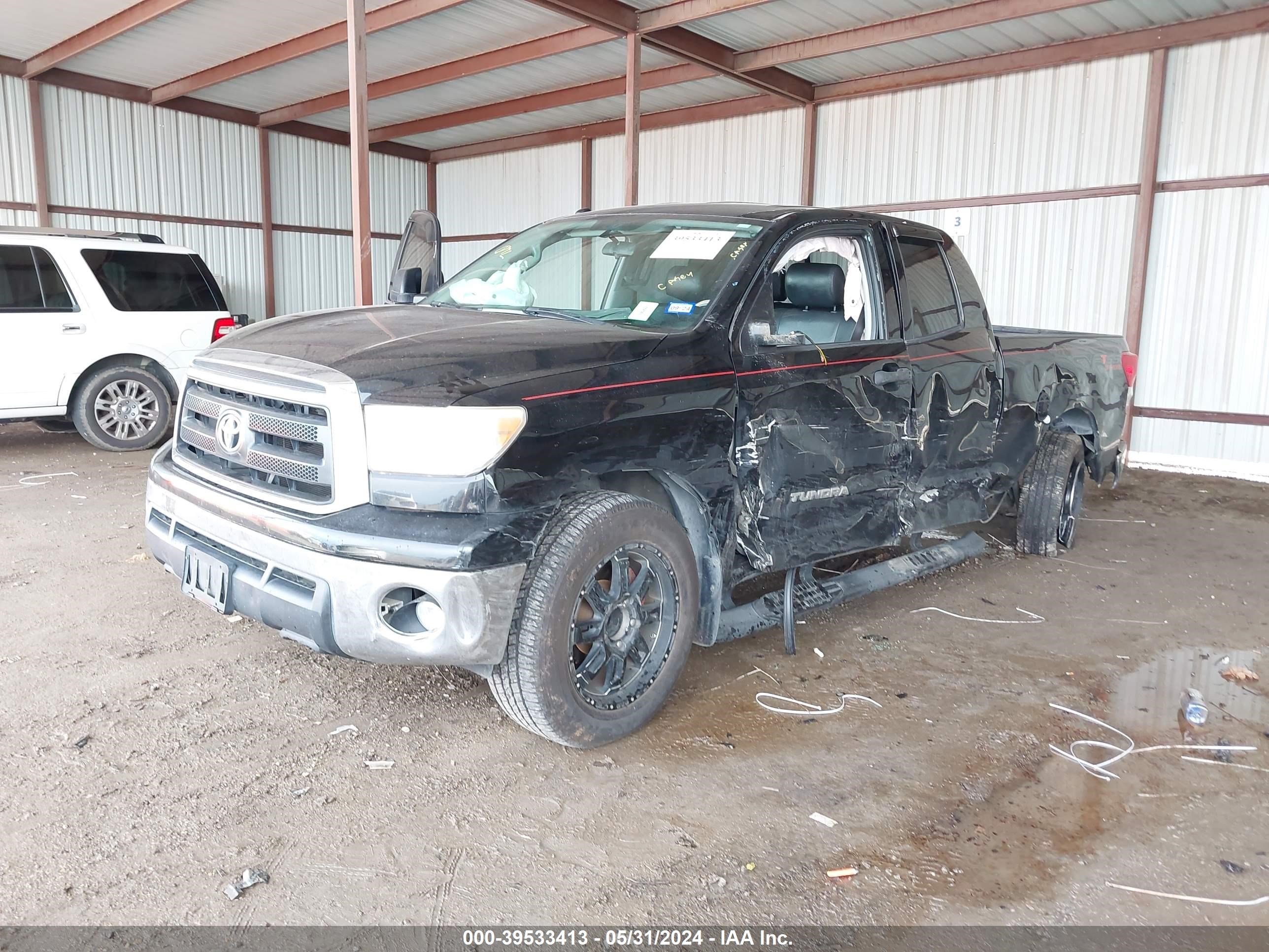 Photo 1 VIN: 5TFRM5F12DX064269 - TOYOTA TUNDRA 