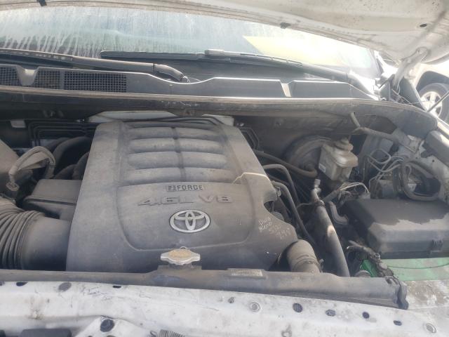 Photo 6 VIN: 5TFRM5F12EX077105 - TOYOTA TUNDRA DOU 