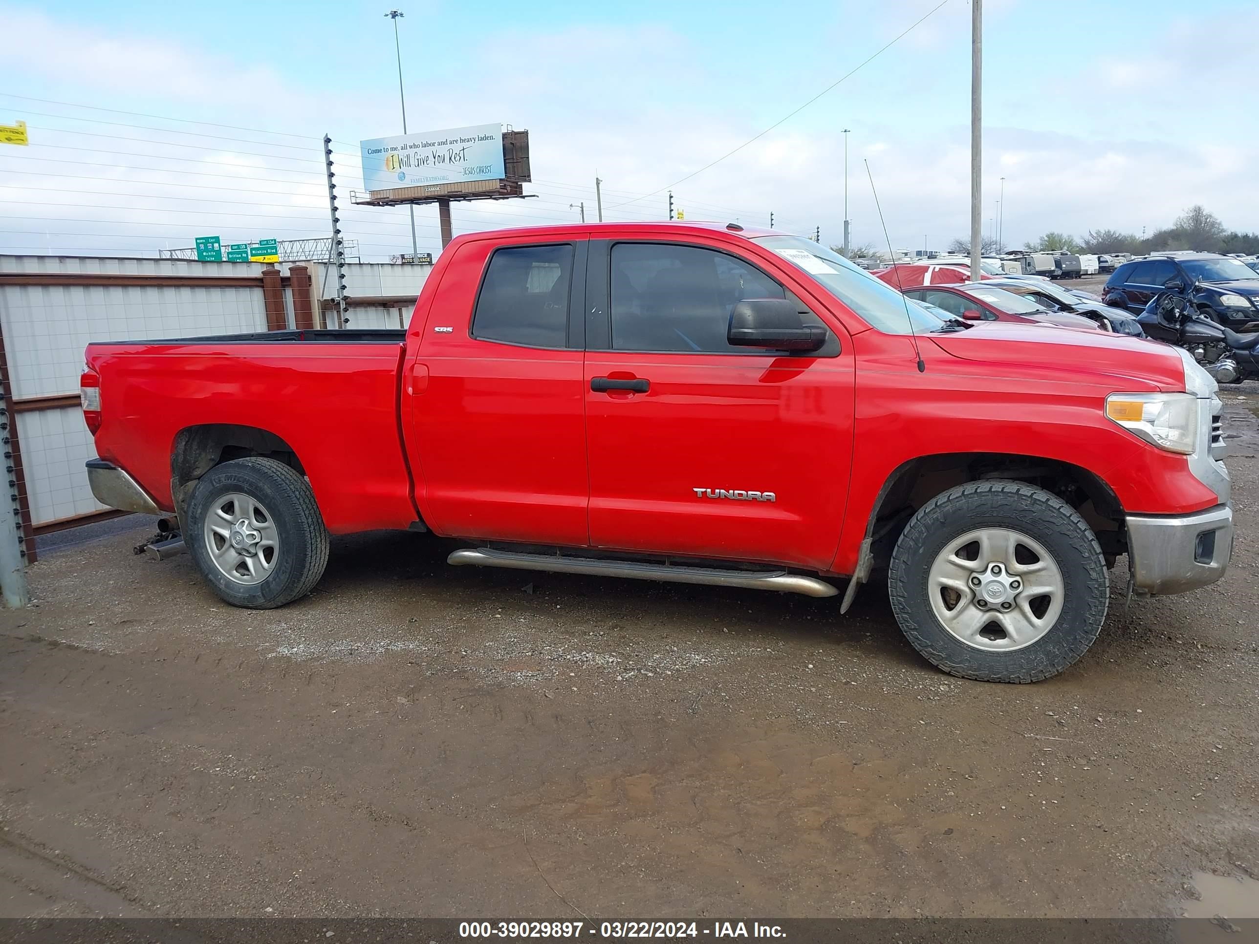 Photo 13 VIN: 5TFRM5F12GX097485 - TOYOTA TUNDRA 