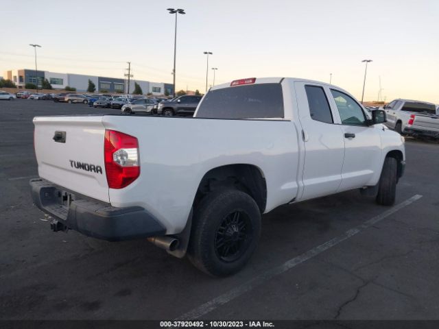 Photo 3 VIN: 5TFRM5F12GX106959 - TOYOTA TUNDRA 2WD TRUCK 