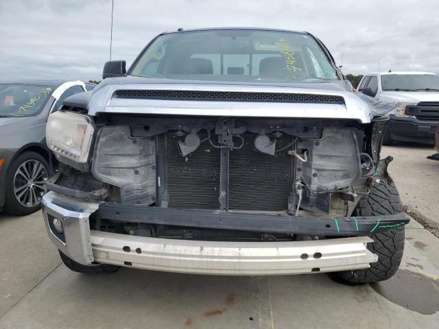 Photo 4 VIN: 5TFRM5F12GX107285 - TOYOTA TUNDRA DOU 