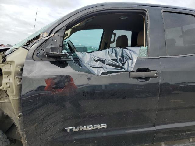 Photo 6 VIN: 5TFRM5F12GX107285 - TOYOTA TUNDRA DOU 